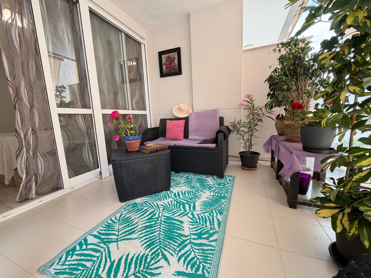 Bonito apartamento listo para entrar a vivir con vista al rio y la pinada!