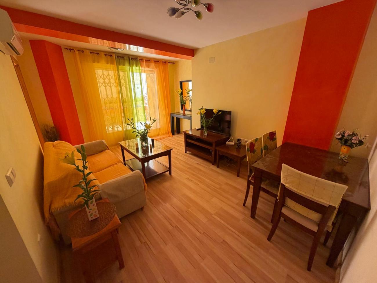 Encantador apartamento en planta baja